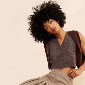 NEW Free People Cashmere Cable Knit Cropped Sweater Vest In Plum Truffle - M